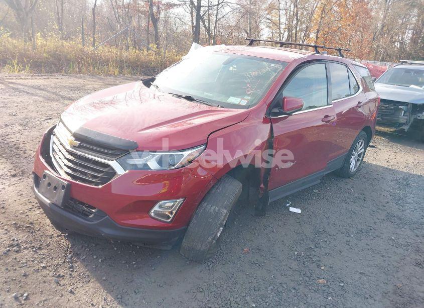 Photo 2 of 2018 Chevrolet Equinox LT (VIN 2GNAXSEV4J6305212)