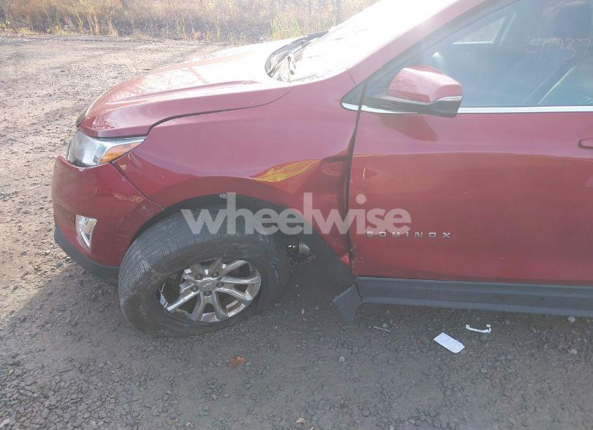 Photo 6 of 2018 Chevrolet Equinox LT (VIN 2GNAXSEV4J6305212)