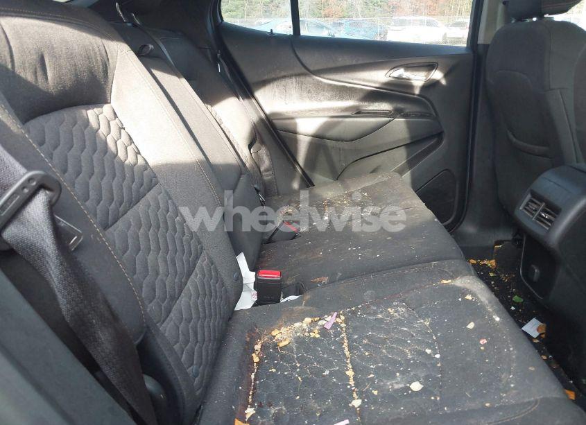 Photo 8 of 2018 Chevrolet Equinox LT (VIN 2GNAXSEV4J6305212)