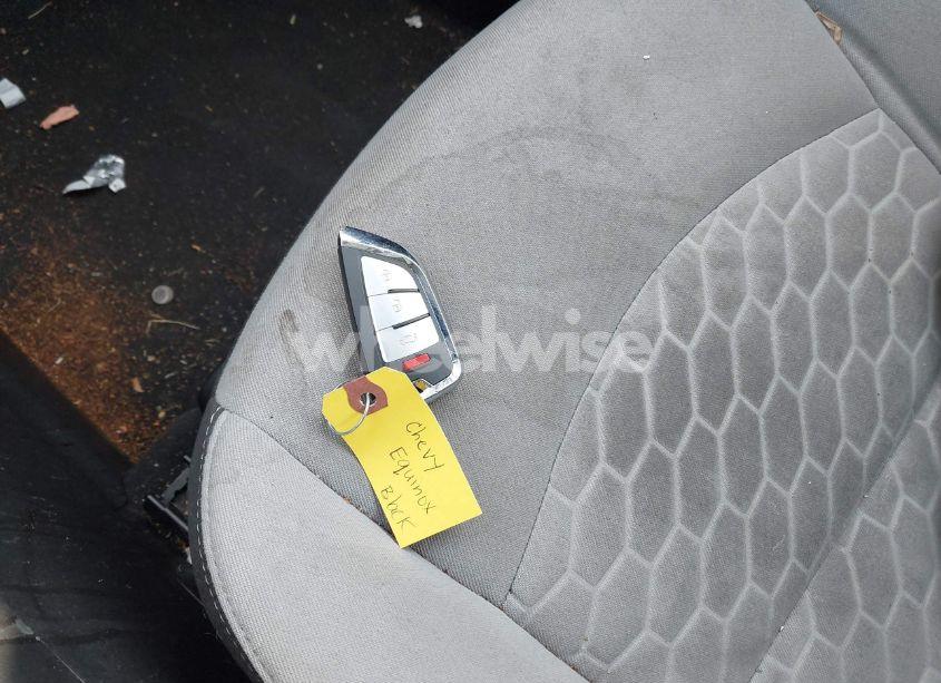 Photo 11 of 2019 Chevrolet Equinox LS (VIN 2GNAXSEV4K6175532)