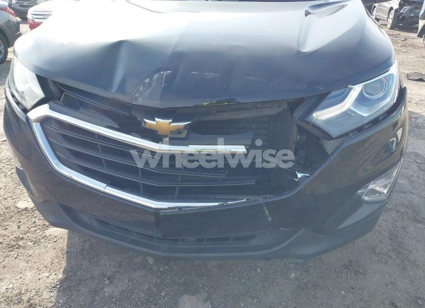 Photo 6 of 2019 Chevrolet Equinox LS (VIN 2GNAXSEV4K6175532)