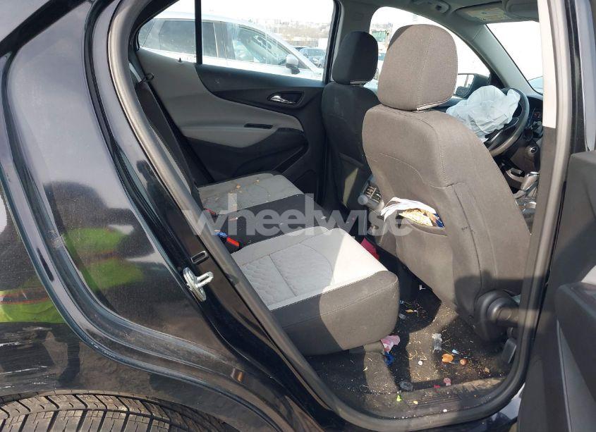 Photo 8 of 2019 Chevrolet Equinox LS (VIN 2GNAXSEV4K6175532)