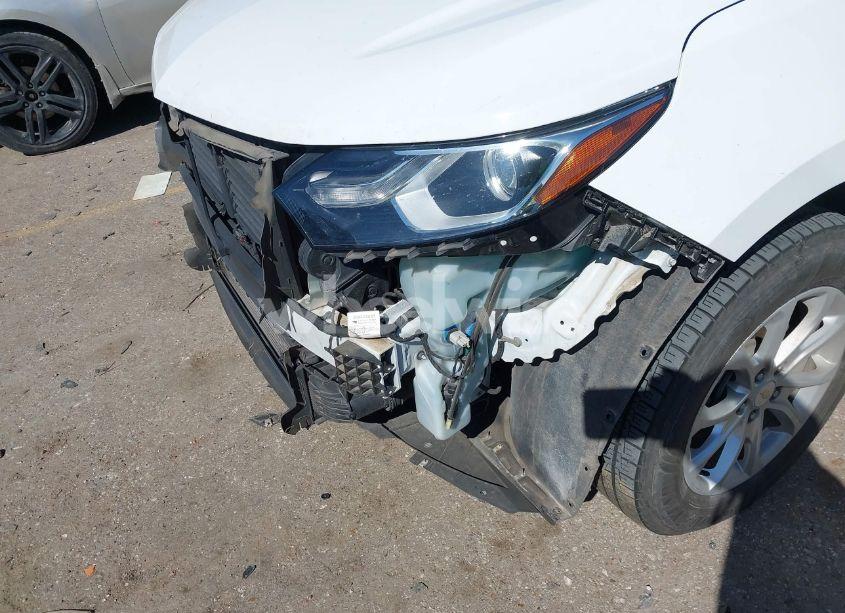 Photo 18 of 2020 Chevrolet Equinox AWD LS (VIN 2GNAXSEV4L6235083)