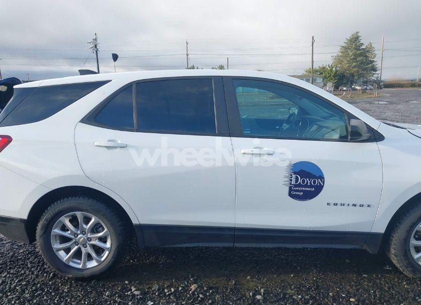 Photo 13 of 2020 Chevrolet Equinox AWD LS (VIN 2GNAXSEV4L6250778)