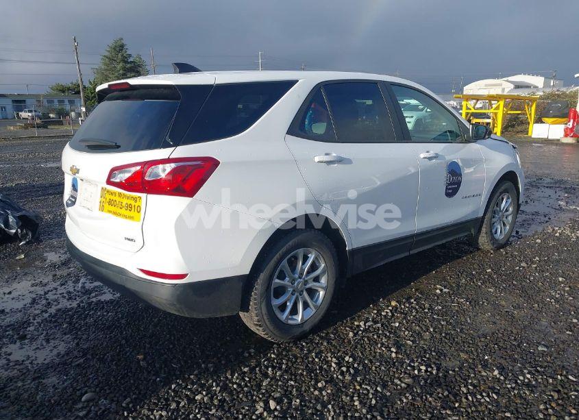 Photo 4 of 2020 Chevrolet Equinox AWD LS (VIN 2GNAXSEV4L6250778)