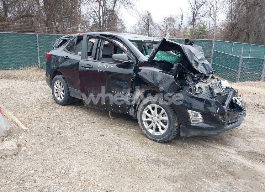 2020 Chevrolet Equinox AWD LS (VIN 2GNAXSEV4L6273025) main photo