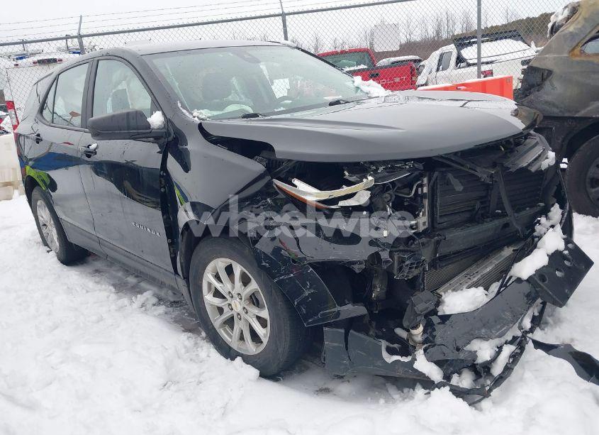 2021 Chevrolet Equinox LS (VIN 2GNAXSEV4M6132005) main photo