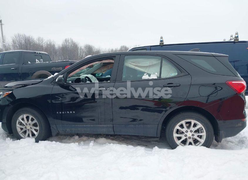 Photo 14 of 2021 Chevrolet Equinox LS (VIN 2GNAXSEV4M6132005)