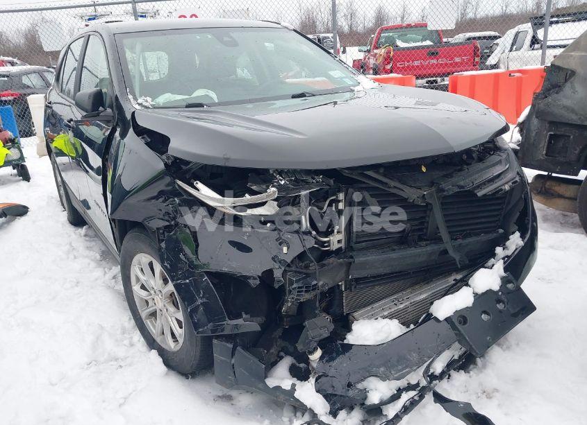 Photo 6 of 2021 Chevrolet Equinox LS (VIN 2GNAXSEV4M6132005)