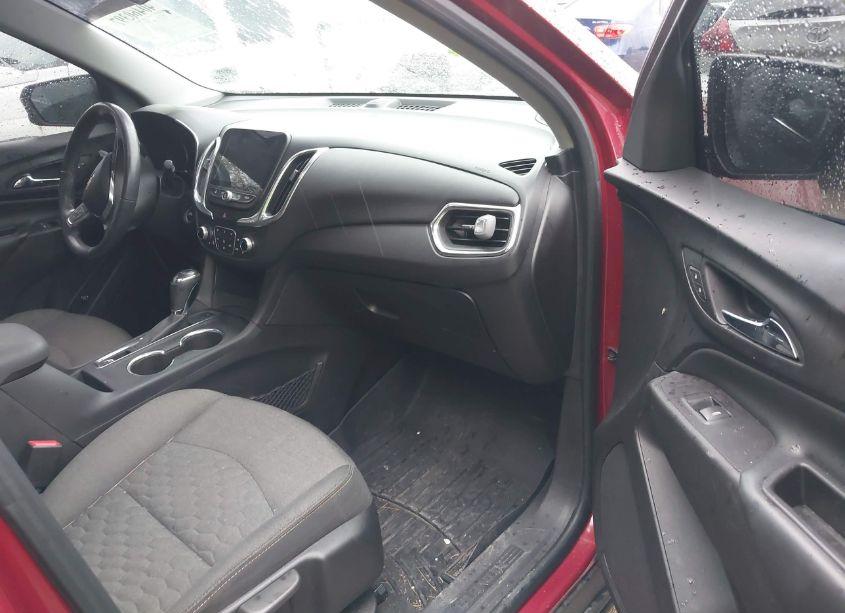 Photo 5 of 2018 Chevrolet Equinox LT (VIN 2GNAXSEV5J6101177)