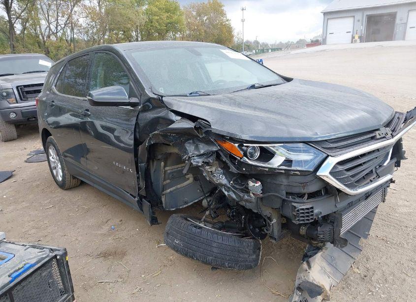 2018 Chevrolet Equinox LT (VIN 2GNAXSEV5J6121493) main photo
