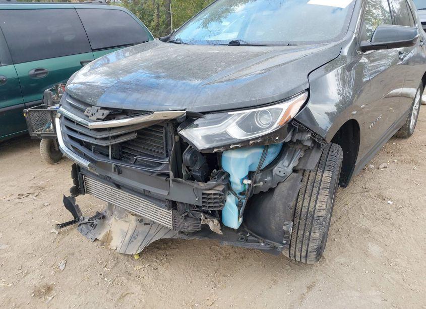 Photo 6 of 2018 Chevrolet Equinox LT (VIN 2GNAXSEV5J6121493)