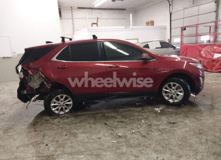 Photo 13 of 2018 Chevrolet Equinox LT (VIN 2GNAXSEV5J6196081)