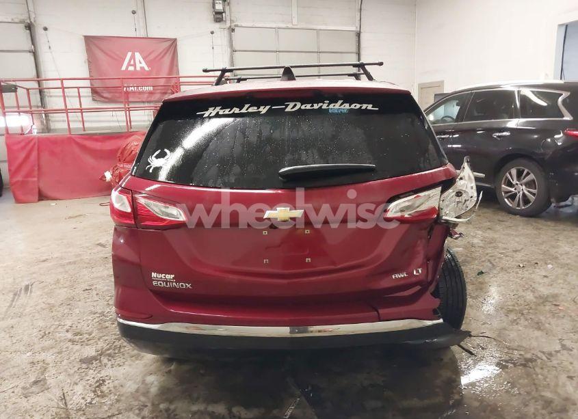 Photo 16 of 2018 Chevrolet Equinox LT (VIN 2GNAXSEV5J6196081)