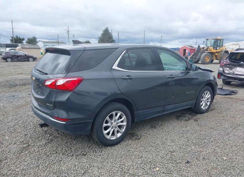 Photo 4 of 2018 Chevrolet Equinox LT (VIN 2GNAXSEV5J6211887)