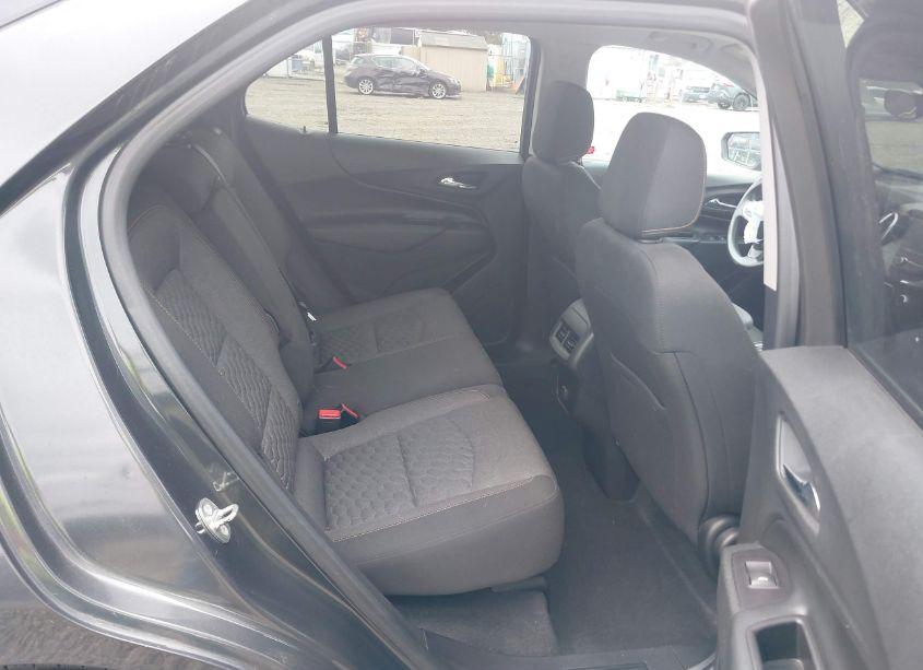 Photo 8 of 2018 Chevrolet Equinox LT (VIN 2GNAXSEV5J6211887)