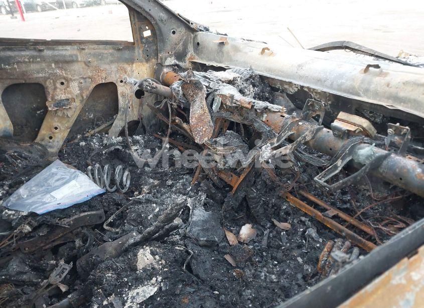 Photo 5 of 2018 Chevrolet Equinox LT (VIN 2GNAXSEV5J6223604)