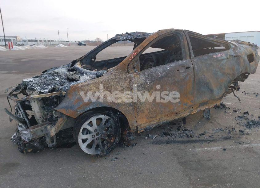 Photo 6 of 2018 Chevrolet Equinox LT (VIN 2GNAXSEV5J6223604)