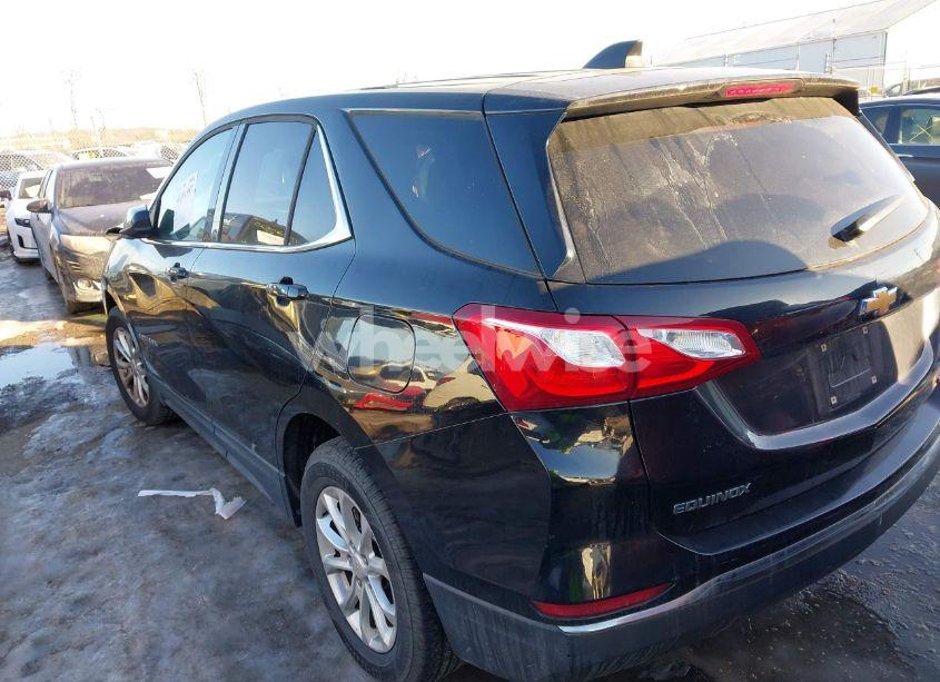 Photo 3 of 2018 Chevrolet Equinox LT (VIN 2GNAXSEV5J6277839)