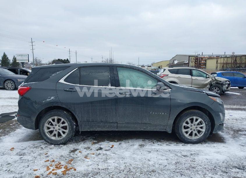 Photo 13 of 2018 Chevrolet Equinox LT (VIN 2GNAXSEV5J6298285)