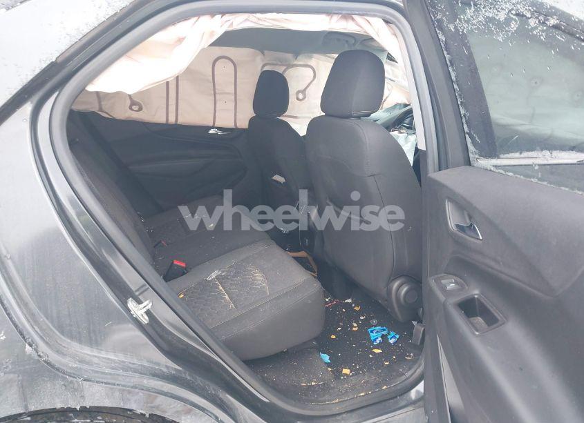 Photo 8 of 2018 Chevrolet Equinox LT (VIN 2GNAXSEV5J6298285)