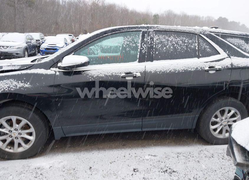 Photo 14 of 2018 Chevrolet Equinox LT (VIN 2GNAXSEV5J6301136)