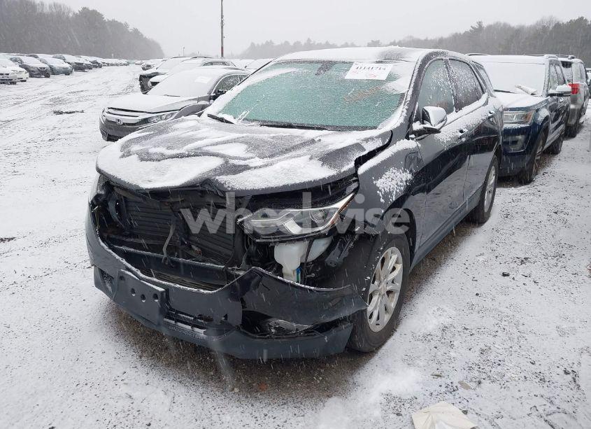 Photo 2 of 2018 Chevrolet Equinox LT (VIN 2GNAXSEV5J6301136)