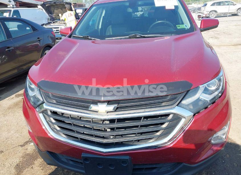 Photo 12 of 2018 Chevrolet Equinox LT (VIN 2GNAXSEV5J6330250)