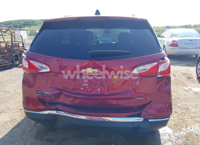 Photo 16 of 2018 Chevrolet Equinox LT (VIN 2GNAXSEV5J6330250)