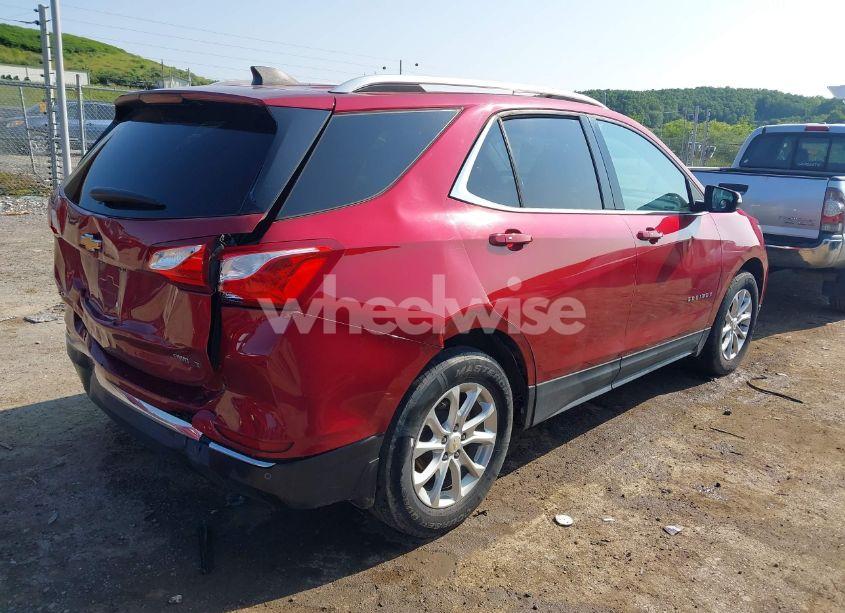 Photo 4 of 2018 Chevrolet Equinox LT (VIN 2GNAXSEV5J6330250)