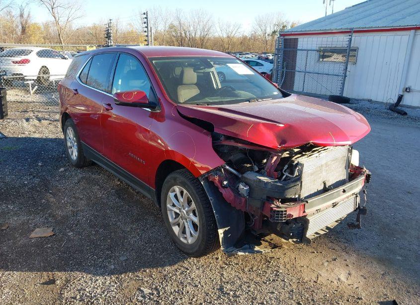 2018 Chevrolet Equinox LT (VIN 2GNAXSEV5J6332693) main photo