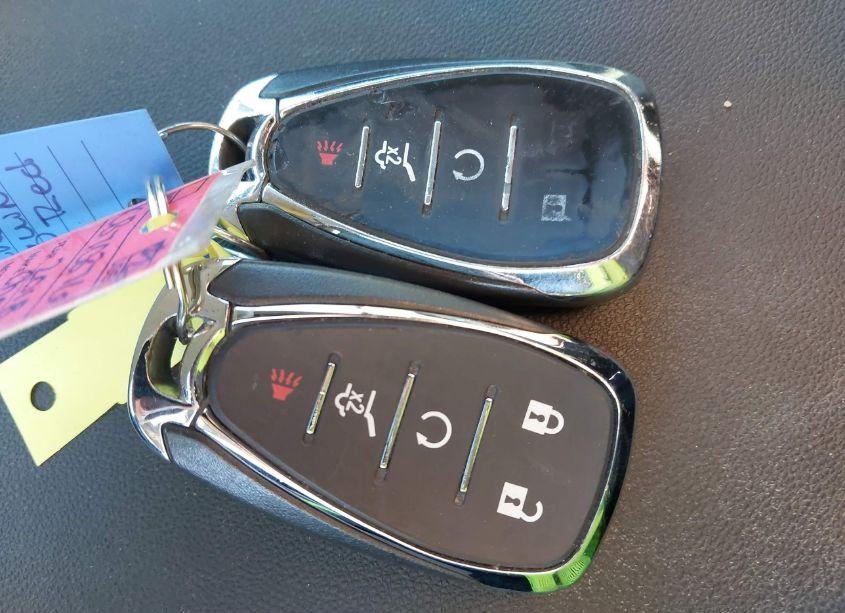 Photo 11 of 2018 Chevrolet Equinox LT (VIN 2GNAXSEV5J6332693)