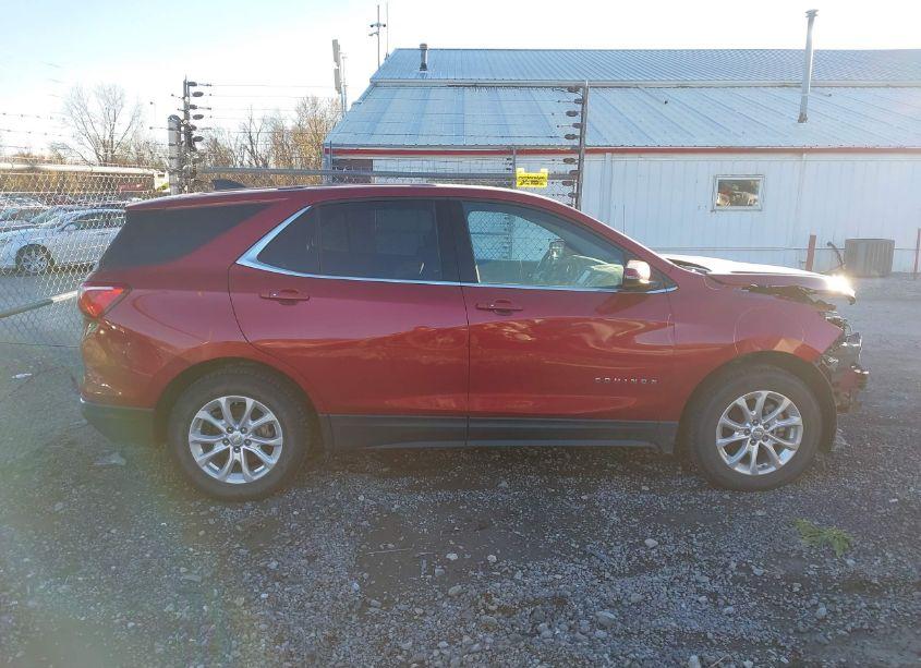 Photo 14 of 2018 Chevrolet Equinox LT (VIN 2GNAXSEV5J6332693)
