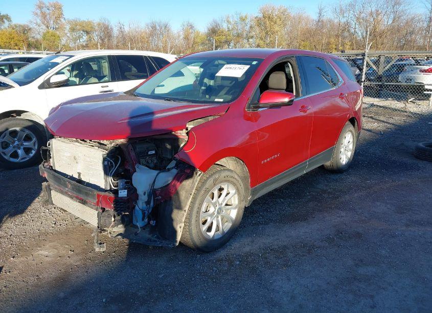 Photo 2 of 2018 Chevrolet Equinox LT (VIN 2GNAXSEV5J6332693)