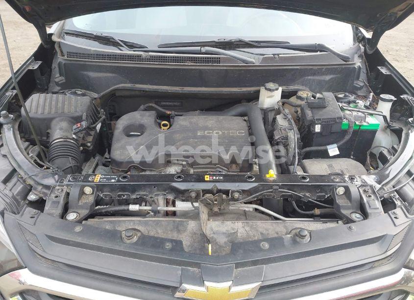 Photo 10 of 2019 Chevrolet Equinox LS (VIN 2GNAXSEV5K6110527)