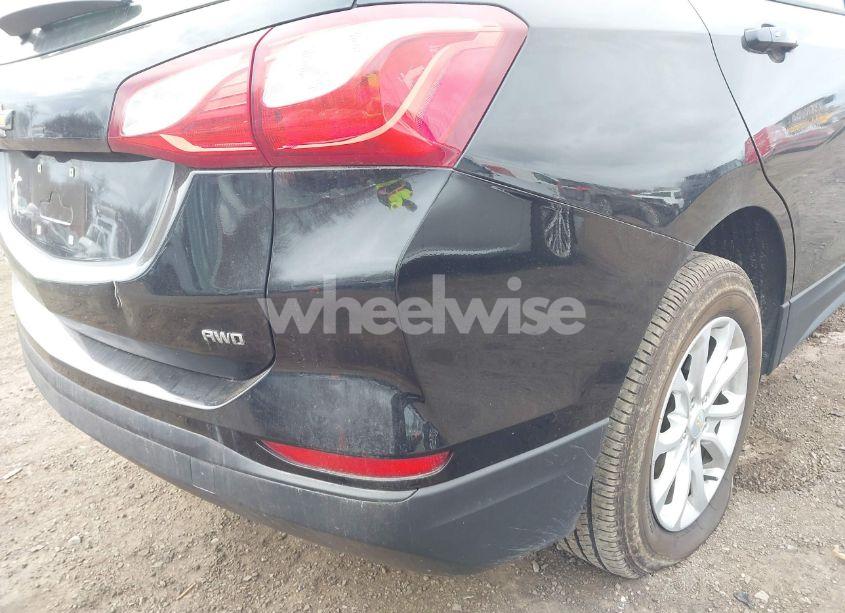 Photo 6 of 2019 Chevrolet Equinox LS (VIN 2GNAXSEV5K6110527)