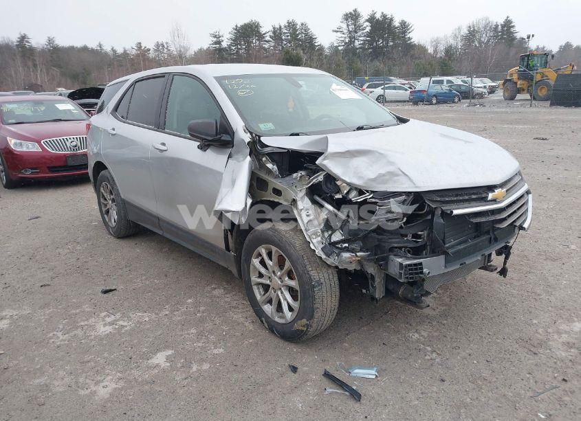 2019 Chevrolet Equinox LS (VIN 2GNAXSEV5K6279544) main photo