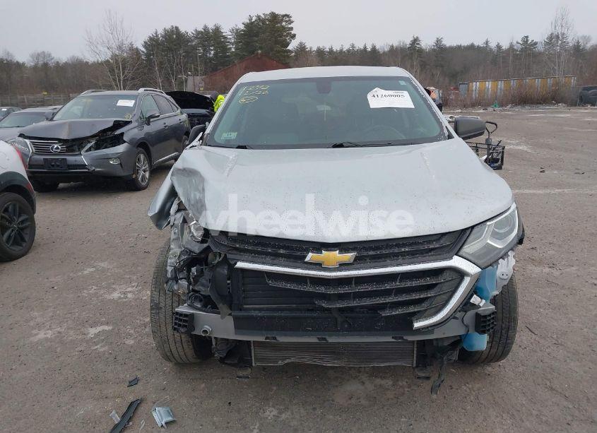 Photo 13 of 2019 Chevrolet Equinox LS (VIN 2GNAXSEV5K6279544)