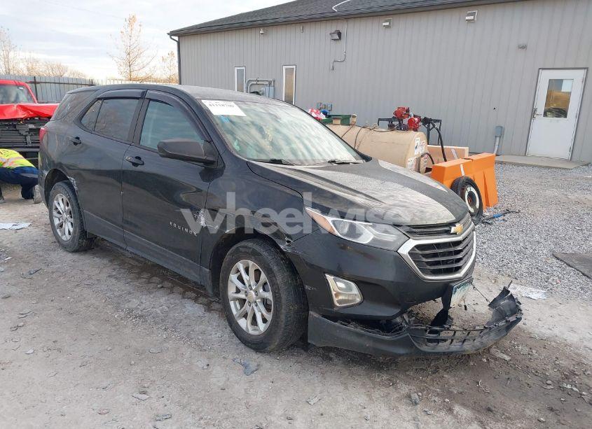 2020 Chevrolet Equinox AWD LS (VIN 2GNAXSEV5L6242785) main photo