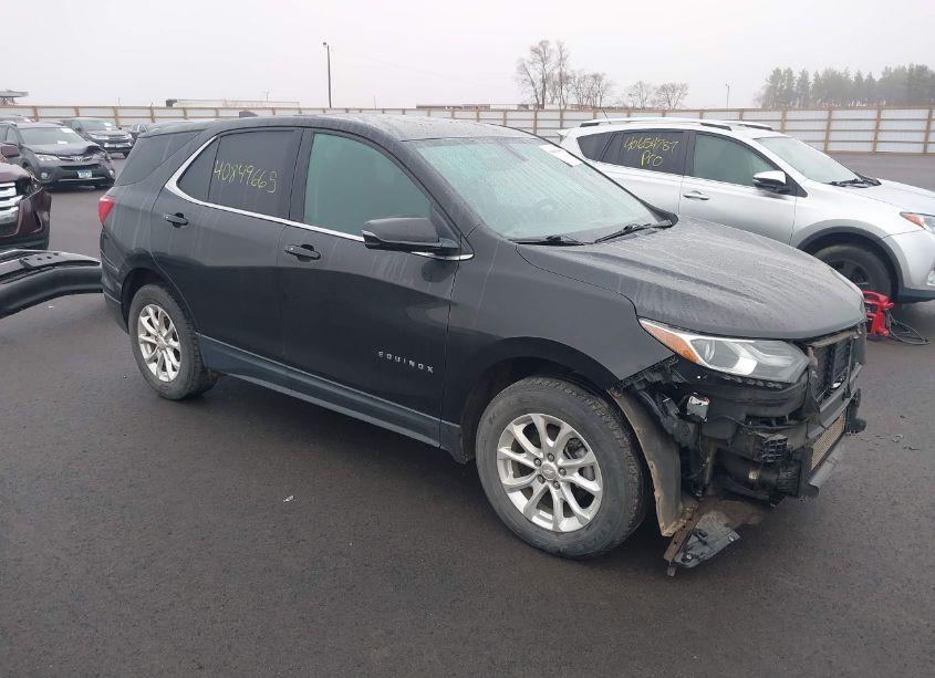 2018 Chevrolet Equinox LT (VIN 2GNAXSEV6J6117372) main photo