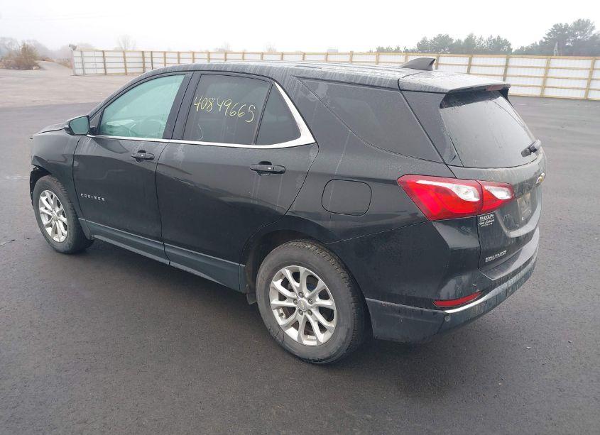 Photo 3 of 2018 Chevrolet Equinox LT (VIN 2GNAXSEV6J6117372)