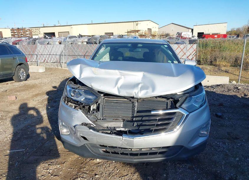 Photo 12 of 2018 Chevrolet Equinox LT (VIN 2GNAXSEV6J6154177)