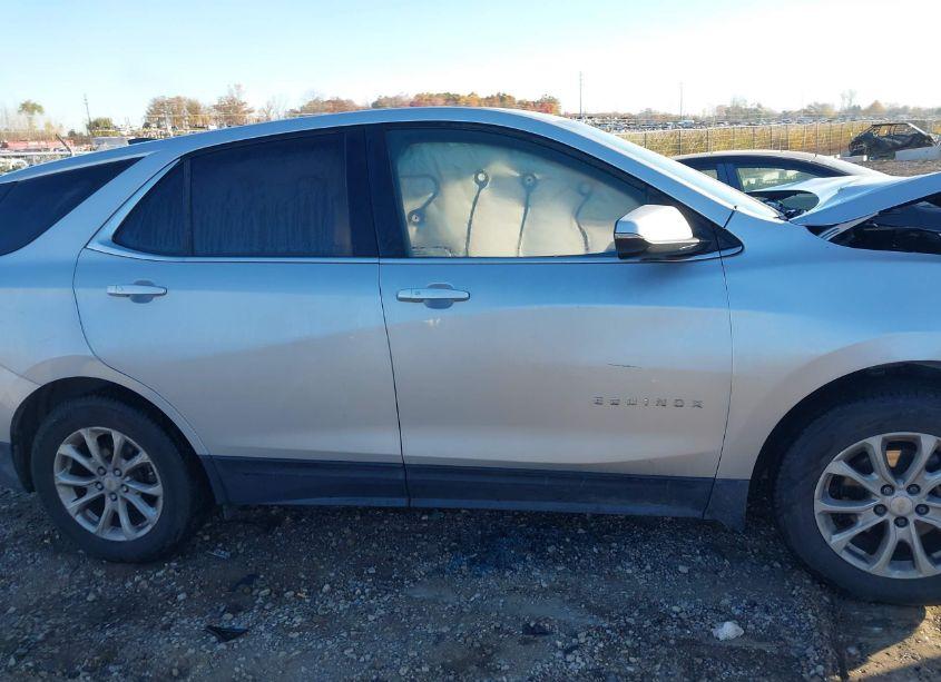 Photo 13 of 2018 Chevrolet Equinox LT (VIN 2GNAXSEV6J6154177)
