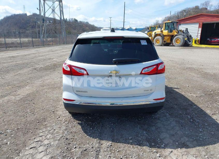 Photo 16 of 2018 Chevrolet Equinox LT (VIN 2GNAXSEV6J6170993)