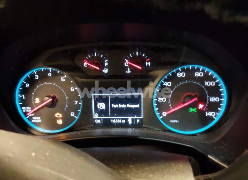 Photo 7 of 2018 Chevrolet Equinox LT (VIN 2GNAXSEV6J6257504)