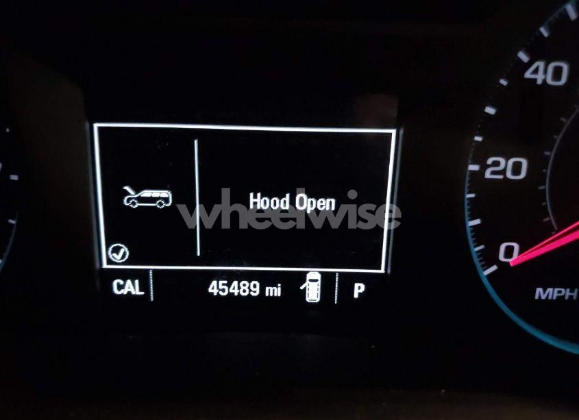 Photo 15 of 2018 Chevrolet Equinox LT (VIN 2GNAXSEV6J6277669)