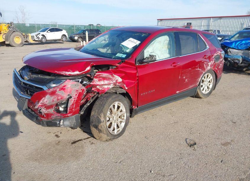 Photo 2 of 2018 Chevrolet Equinox LT (VIN 2GNAXSEV6J6307480)