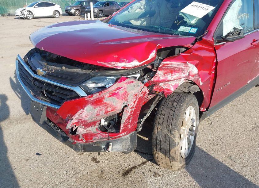 Photo 6 of 2018 Chevrolet Equinox LT (VIN 2GNAXSEV6J6307480)