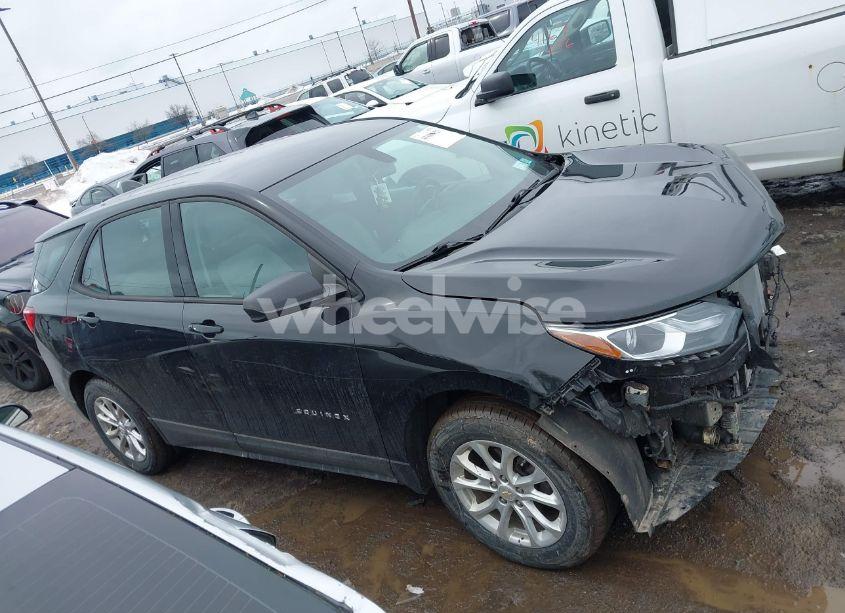 Photo 13 of 2019 Chevrolet Equinox LS (VIN 2GNAXSEV6K6215271)