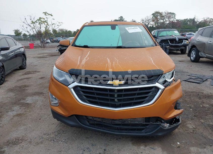 Photo 12 of 2018 Chevrolet Equinox LT (VIN 2GNAXSEV7J6101794)